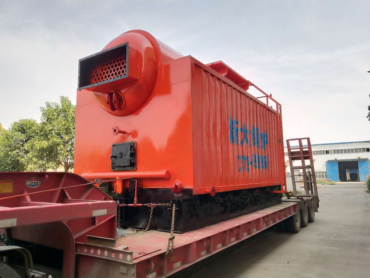 DZL4-1.25-T 4噸l鏈條生物質鍋爐發往湖北